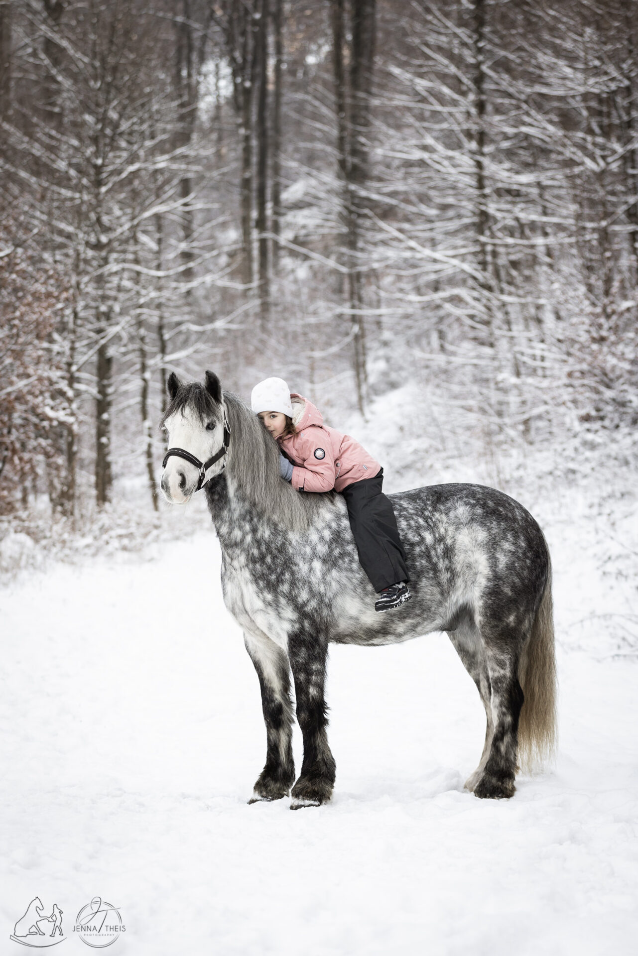 240120_jennatheis_winterminis-almira_2865_Web