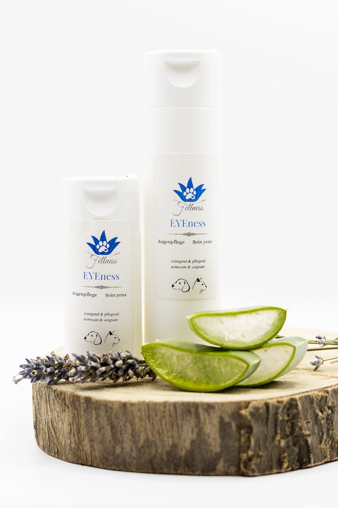 Werfoto für einen Tiersalon mit Augenpflege mit Aloe Vera und Lavendel